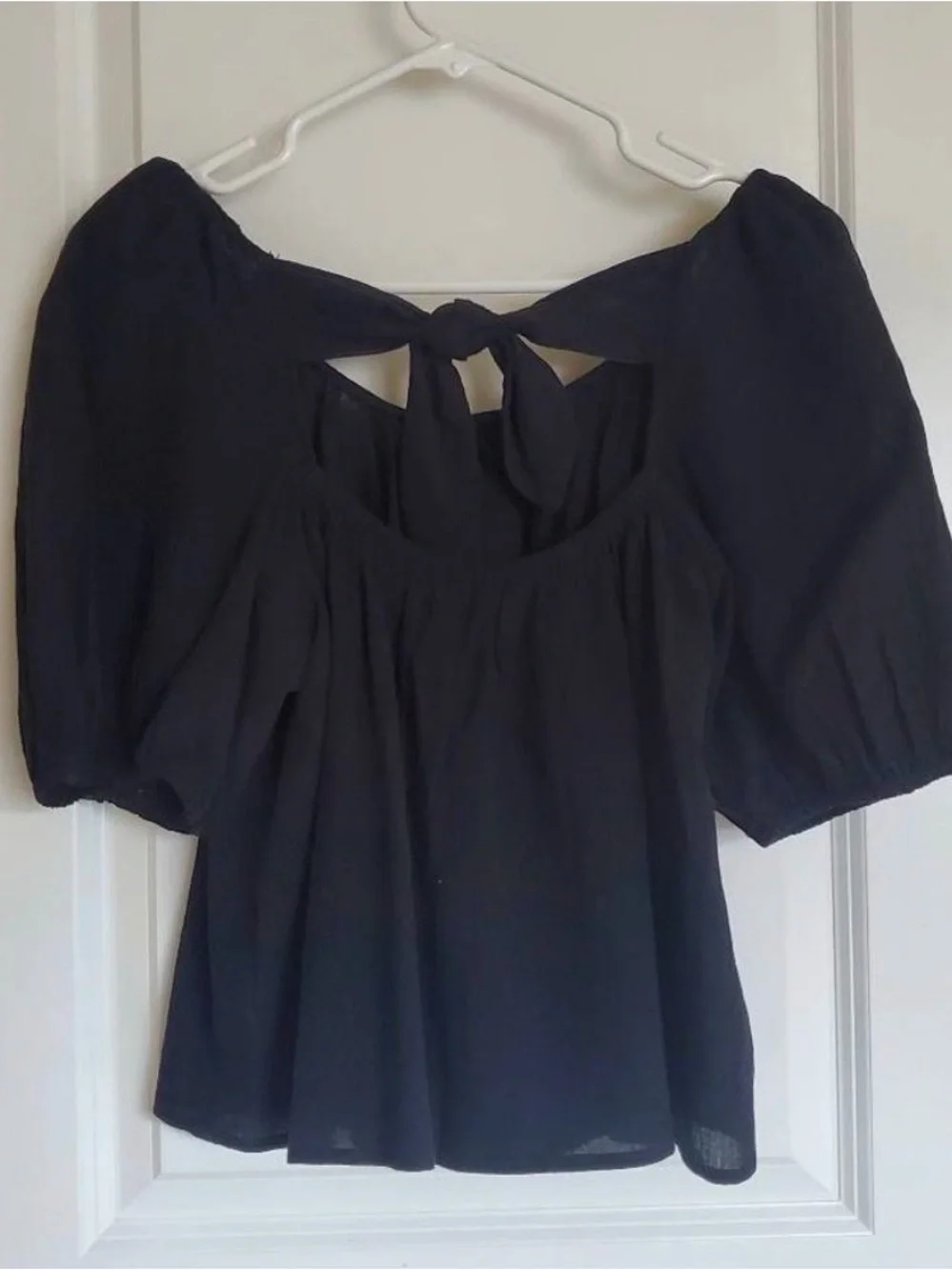 Old Navy Black Off-Shoulder Puff Sleeve Blouse